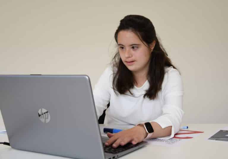 Fundación Prodis - netbook